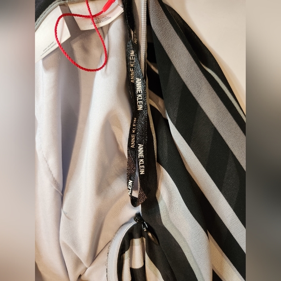 Anne Klein Midi Skirt - Picture 5 of 6